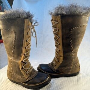 Sorel Two-Tone Leather Winter Boots